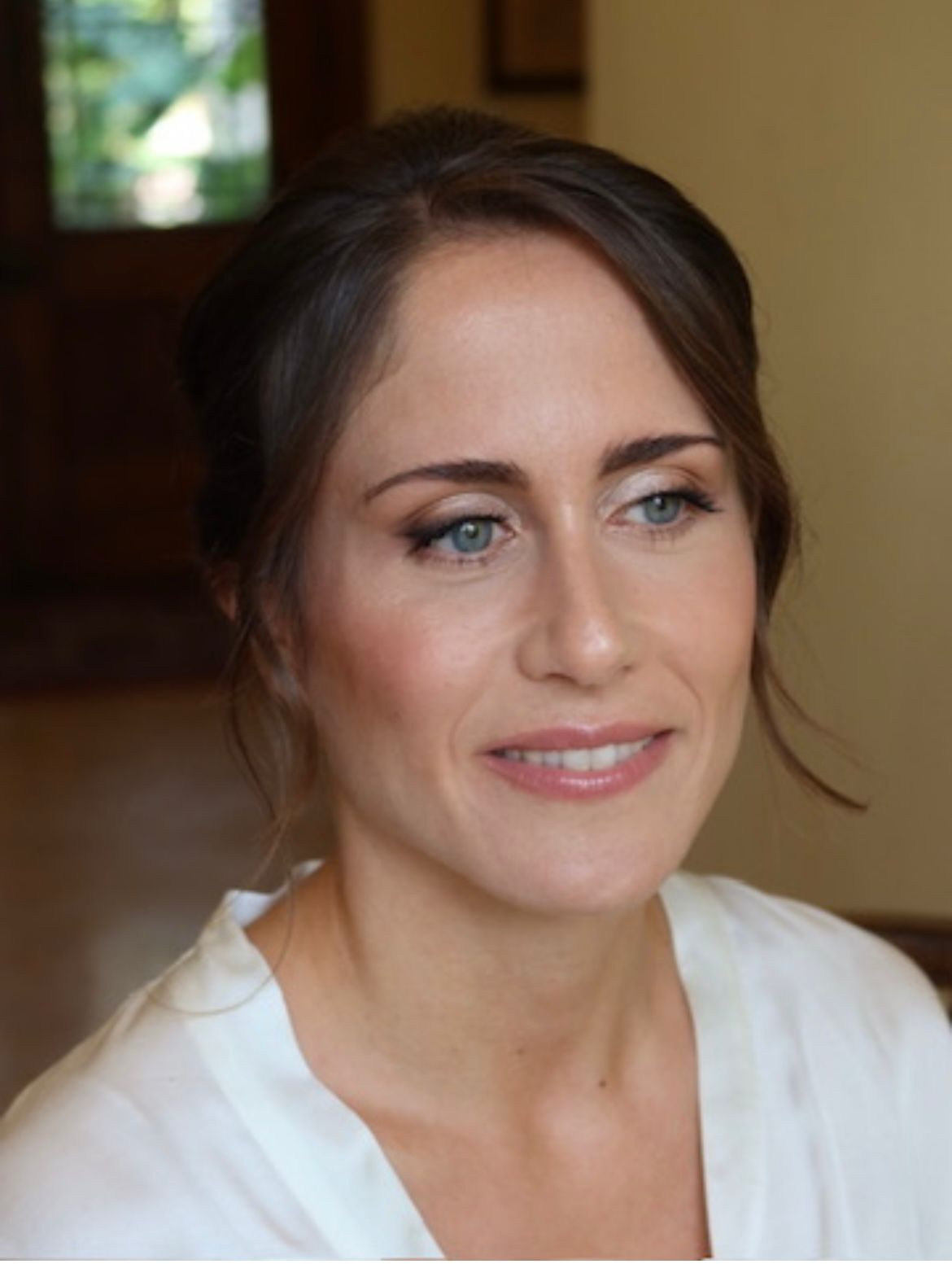 Maquillaje a domicilio Barcelona realizado por Jennifer maquilladora profesional para novia