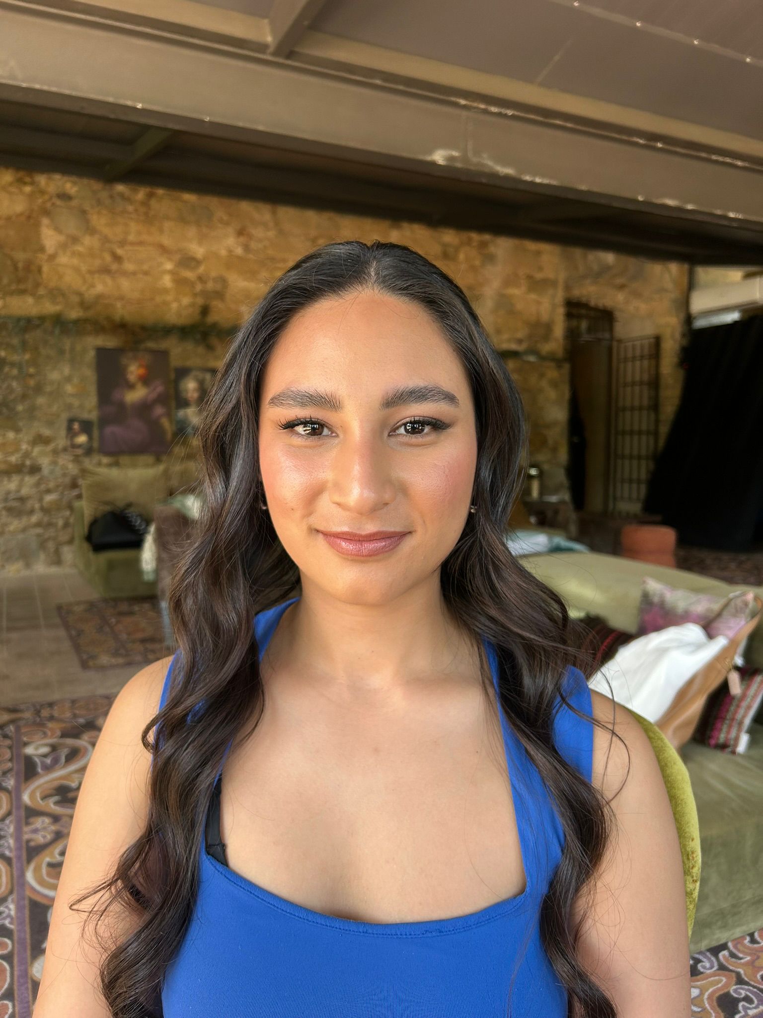 Maquillaje graduación elegante realizado por maquilladora profesional en Barcelona.